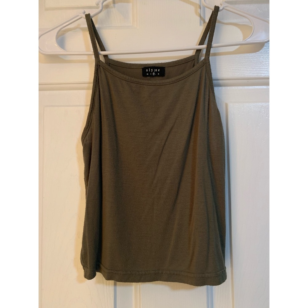 Loose Army Green Tank